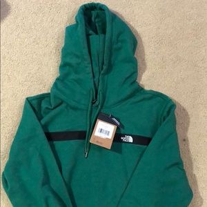Men’s the north face green hoodie BNWT